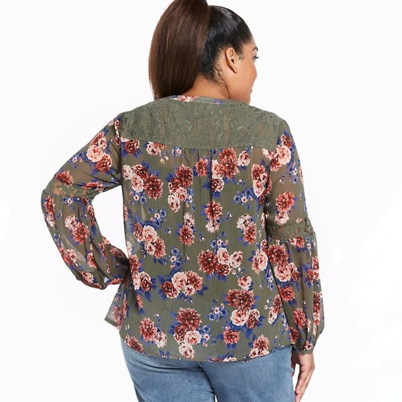 torrid Green Floral Print Chiffon Lace Inset Top Size M/L Boho Winter - Picture 3 of 10